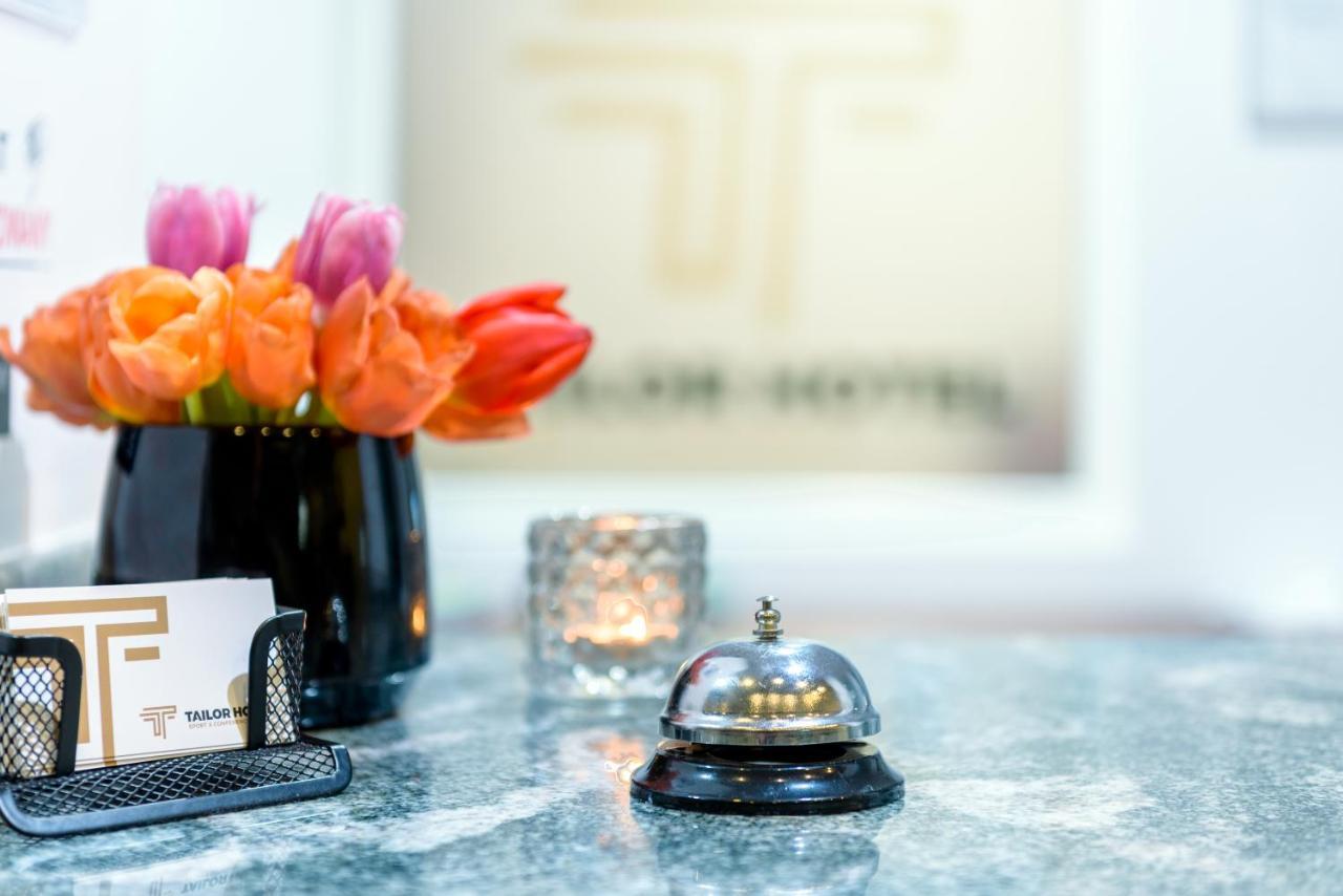 Tailor Hotel Sport & Conference 모라그 외부 사진